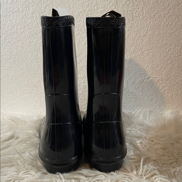 UGG Sienna Rain Boot Black High-Gloss Finish Real Fur From Sheep Size 11 NEW - Picture 6 of 16